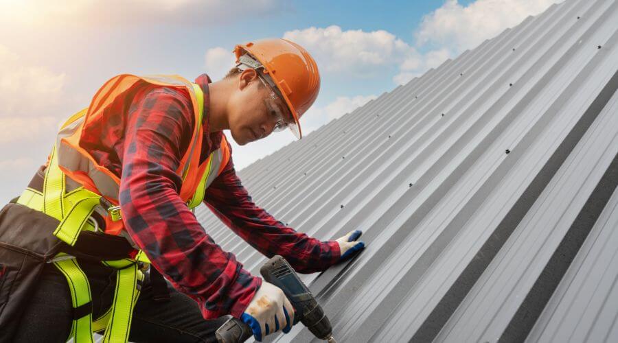 Owens Corning roofing contractor in New Salem, IL
